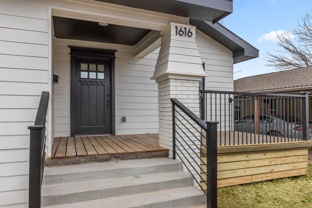 1616 Monroe Street Wichita Falls, TX 76309 - Photo 2 of 21 a view of entryway door of the house