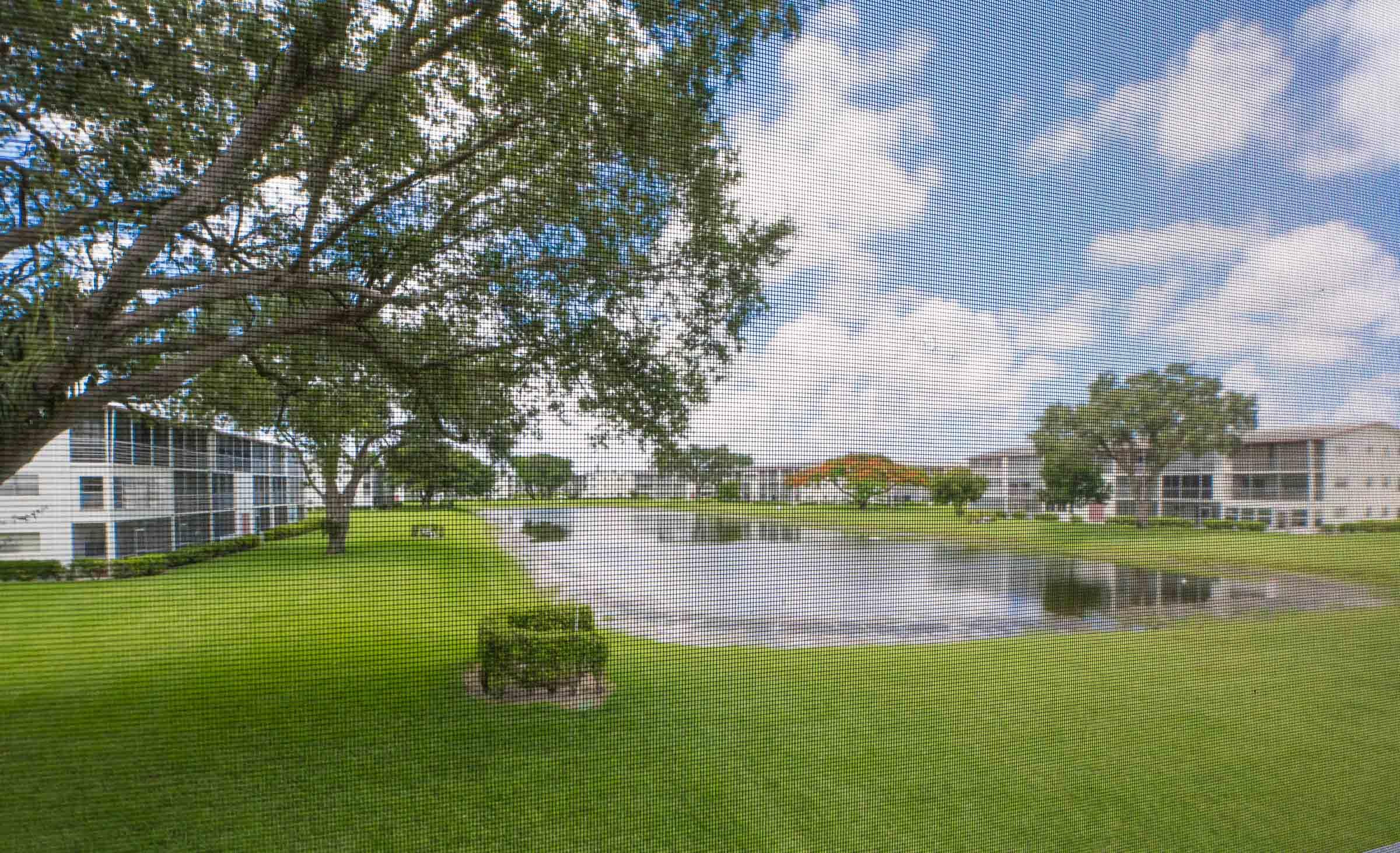 402 Fanshaw J Boca Raton, FL 33434 - Photo 14 of 18 Lake View