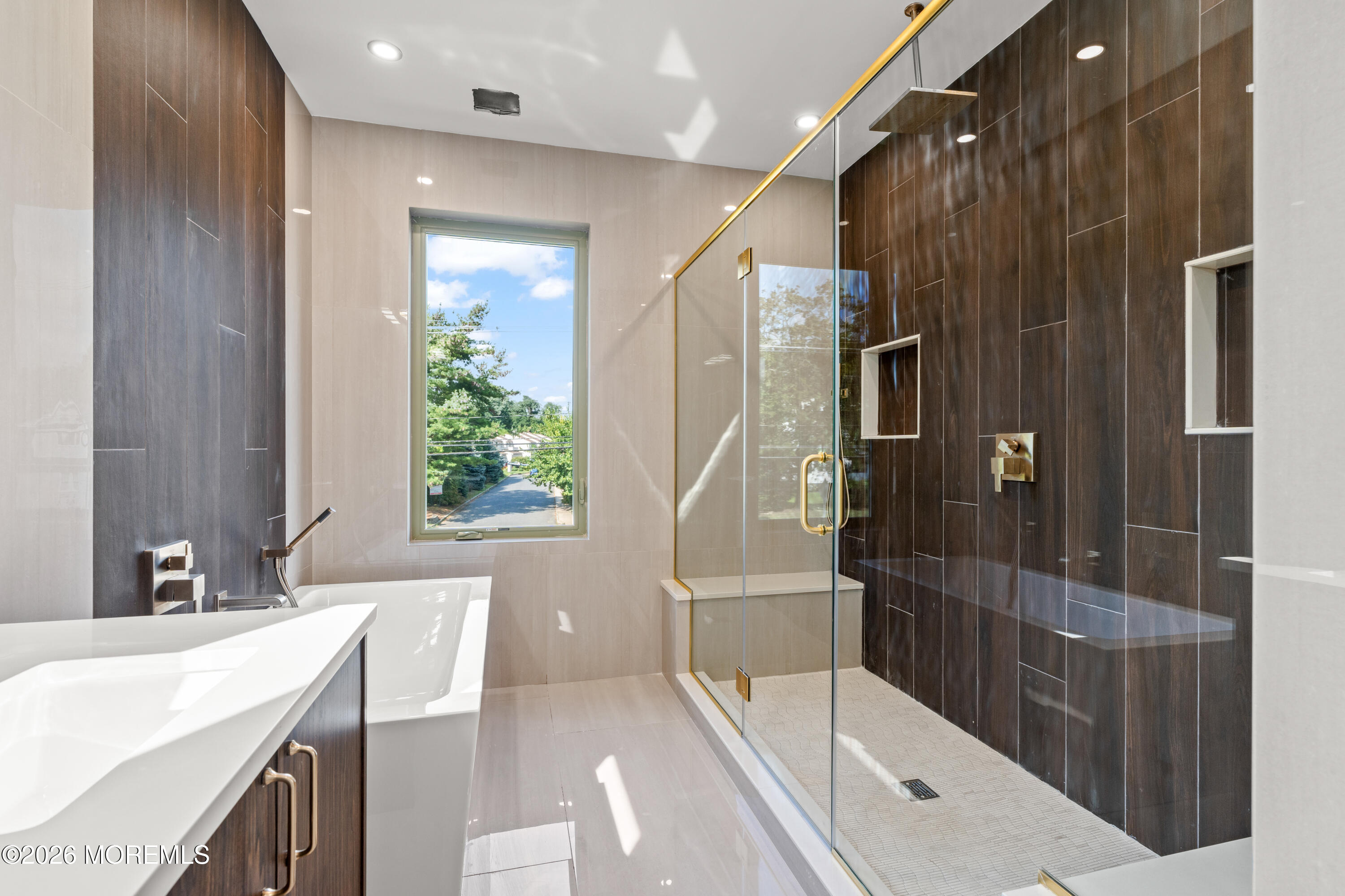 390 Monmouth Road West Long Branch, NJ 07764 - Photo 47 of 120 066