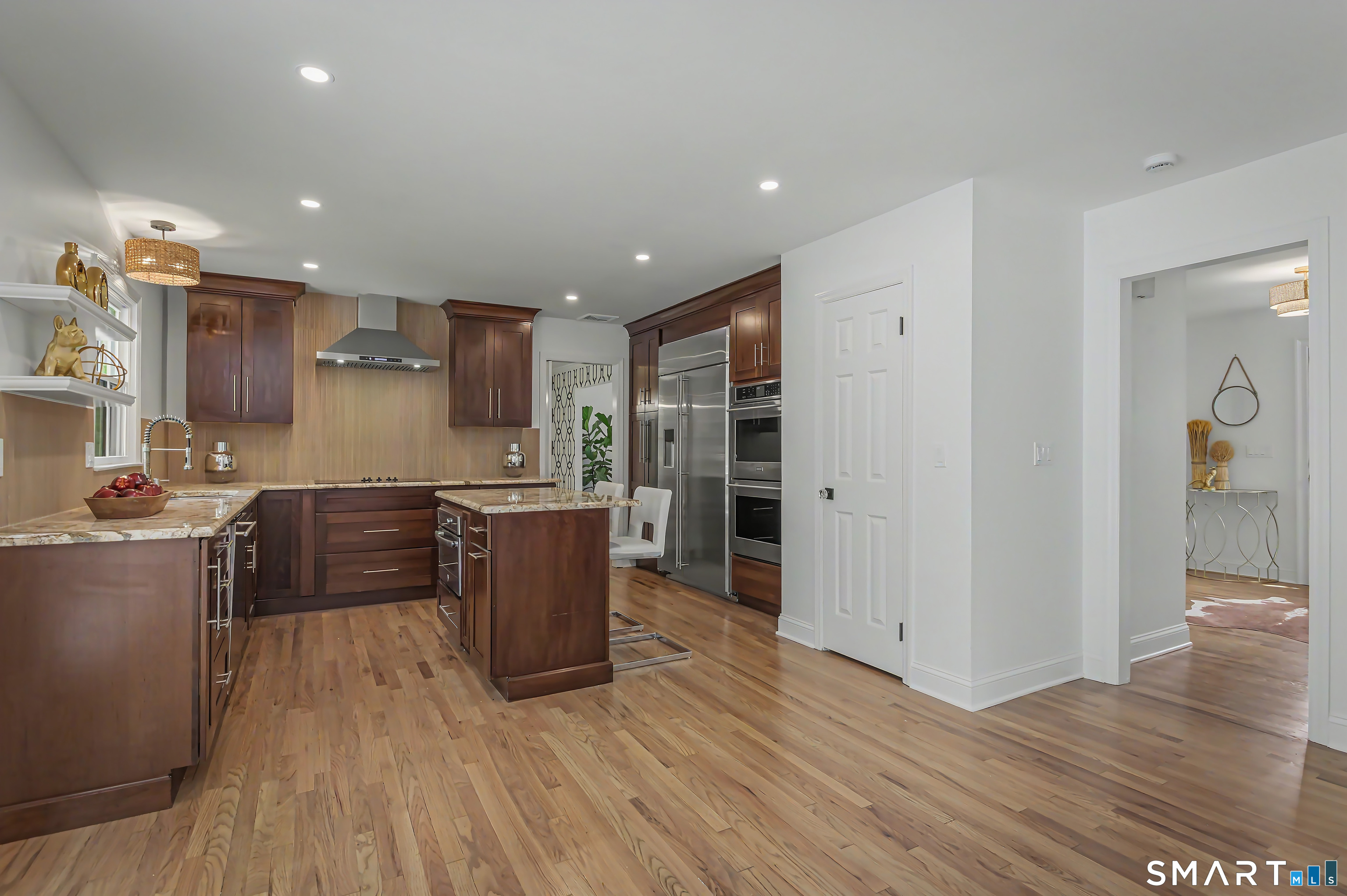 131 Fieldcrest Drive Ridgefield, CT 06877 - Photo 11 of 38