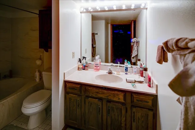 $704,900 | 6834-6838 Chester Drive, Madison, WI 53719