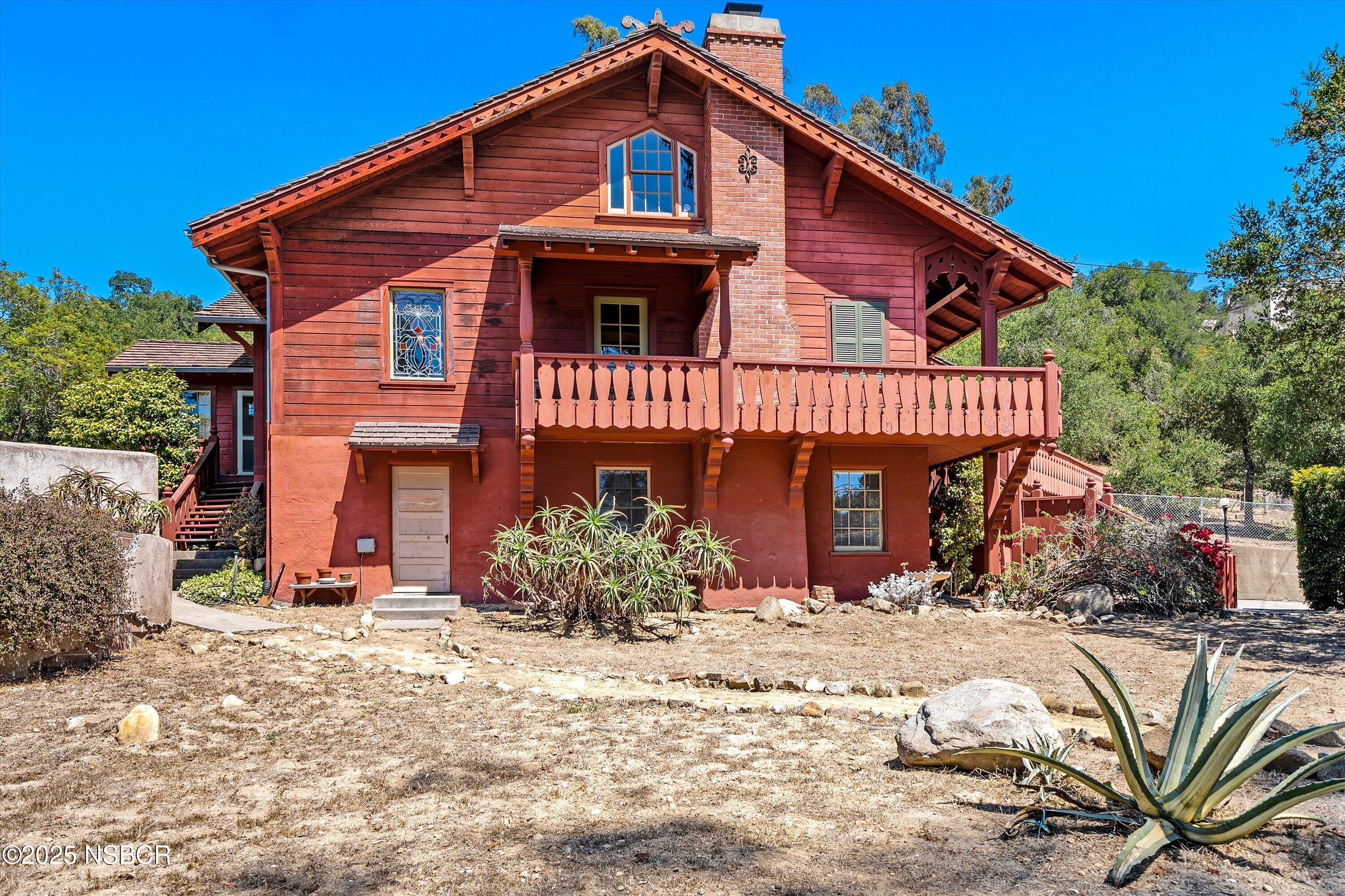 1060 Tremonto Road Santa Barbara, CA 93103 - Photo 38 of 58 Front Exterior