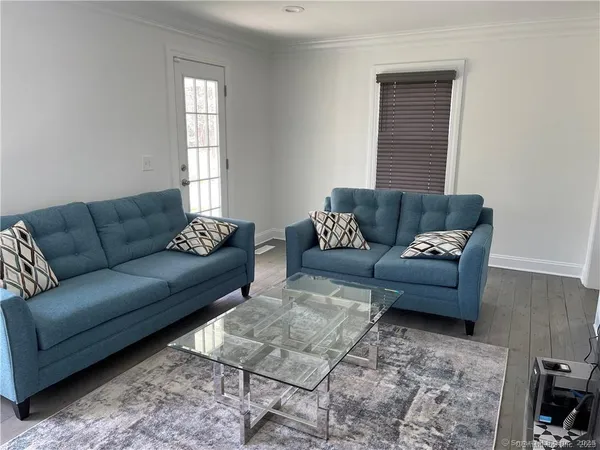 $3,200 | 36 Washington Avenue, Woodbury, CT 06798