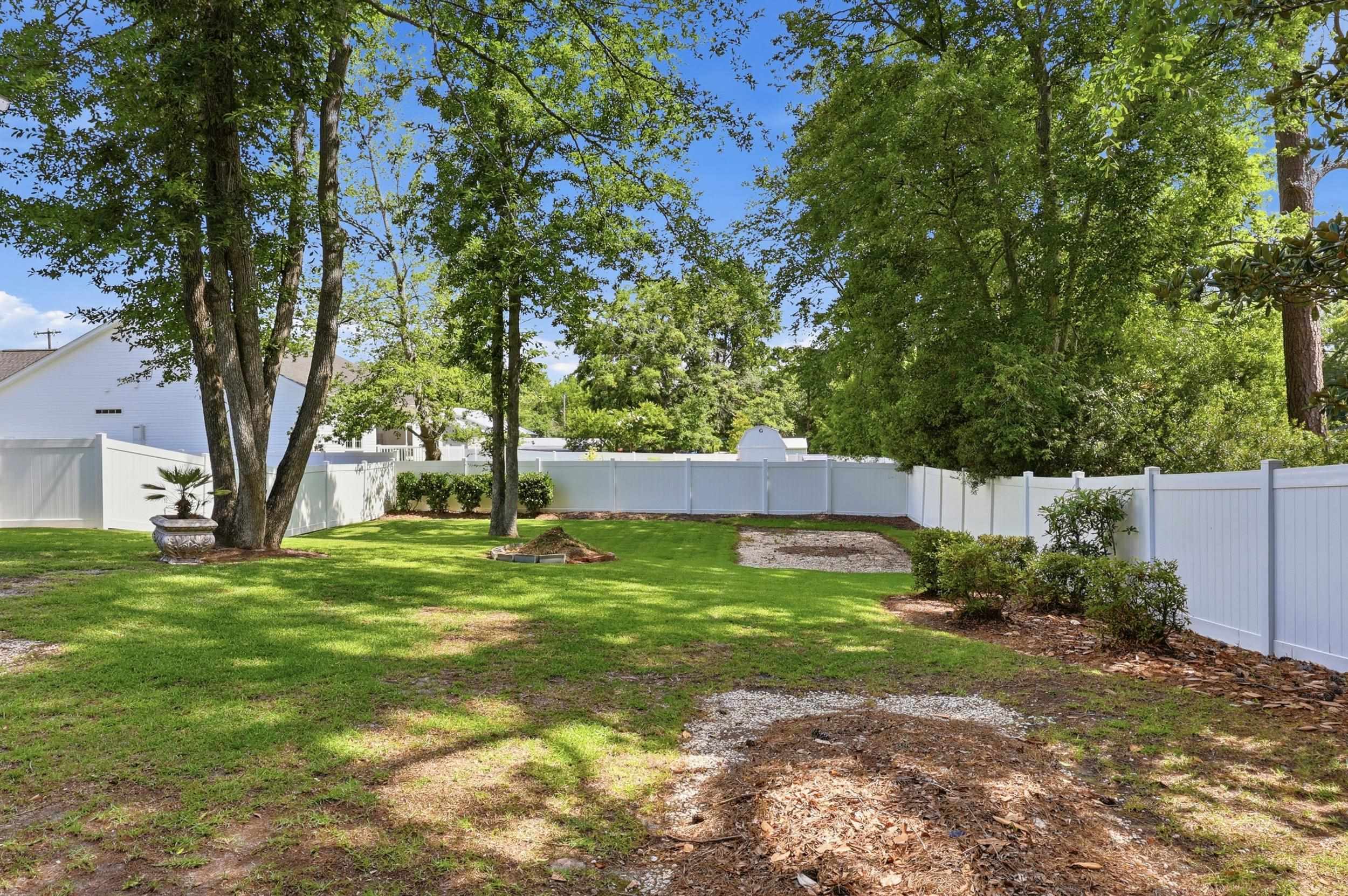 2415 Redwood Street Georgetown, SC 29440 - Photo 34 of 40 Gallery Image 34