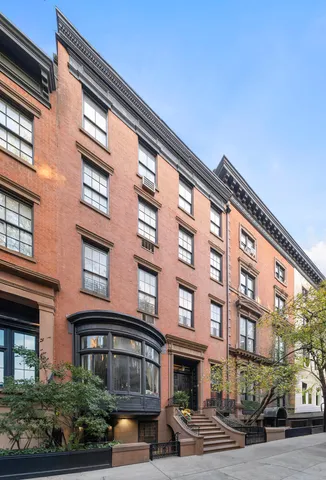 a view of stairs and a patio