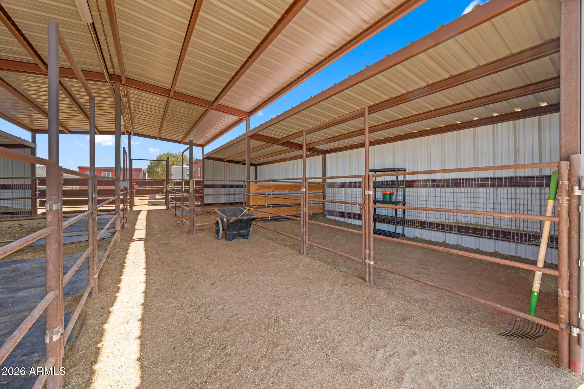 610 West Valleri Ann Road Paulden, AZ 86334 - Photo 5 of 84