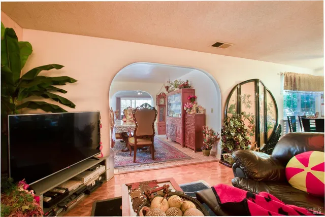 $680,000 | 185 Lexington Drive, Vallejo, CA 94591