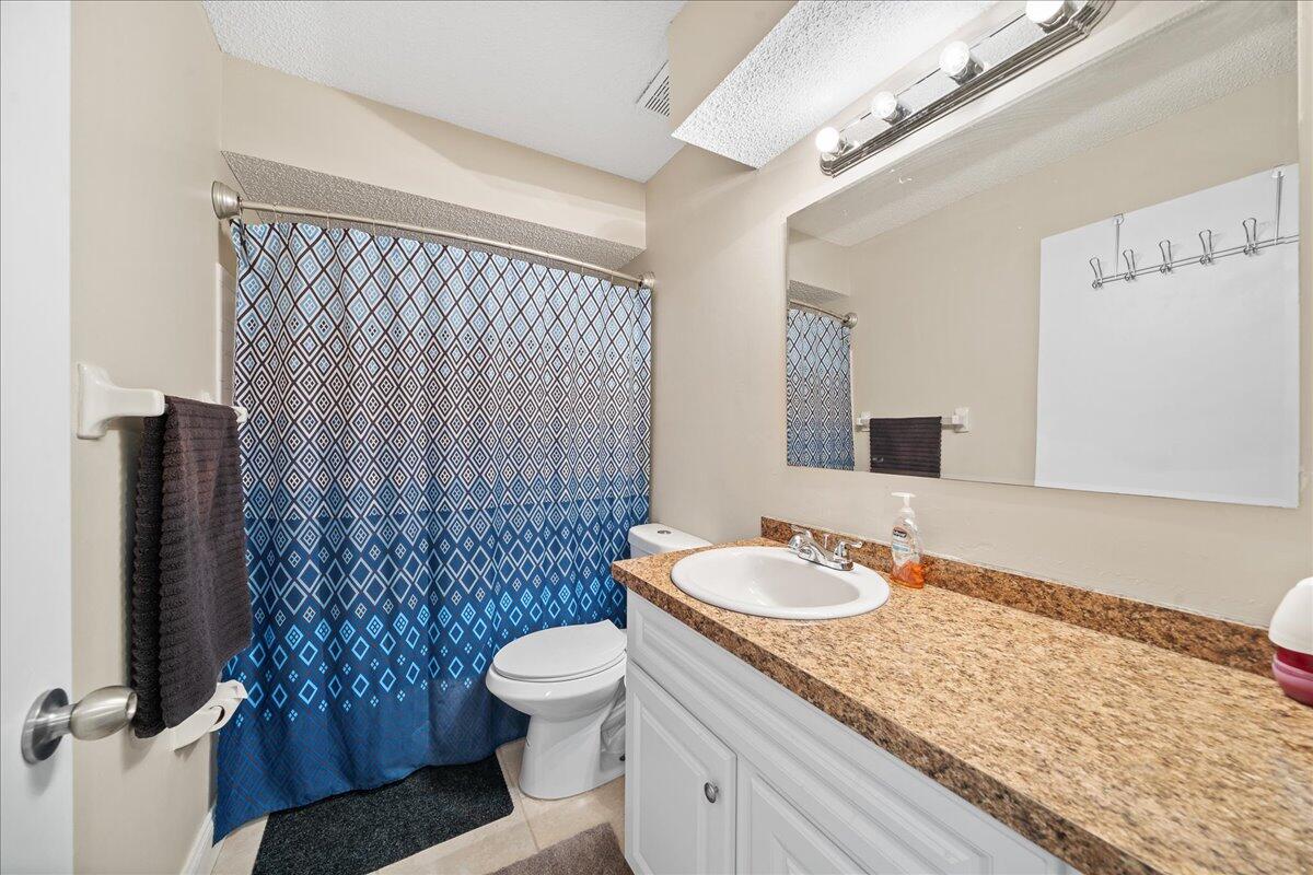 6014 Indrio Road, Unit F 4 Fort Pierce, FL 34951 - Photo 19 of 42 19-untitled-19