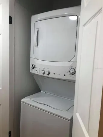 a close up view of washer and dryer
