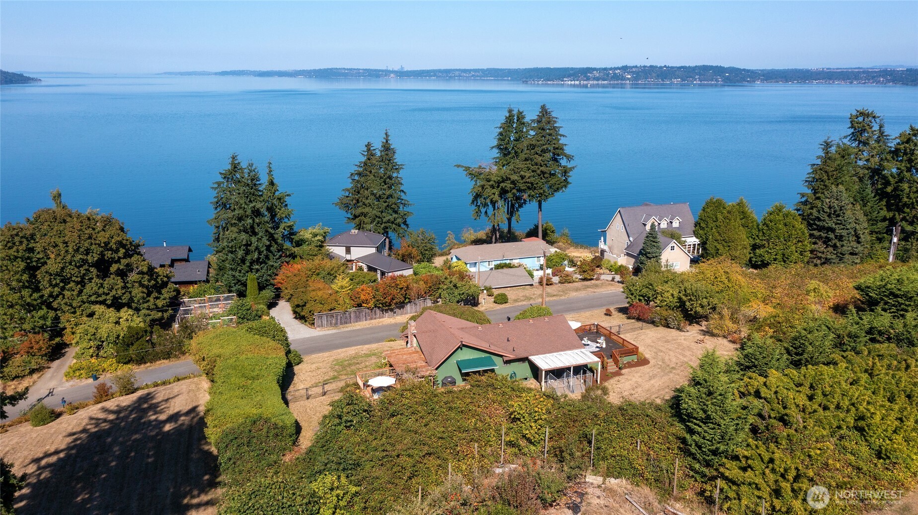 6809 Southwest Maury Park Road Vashon, WA 98070 - Photo 33 of 37