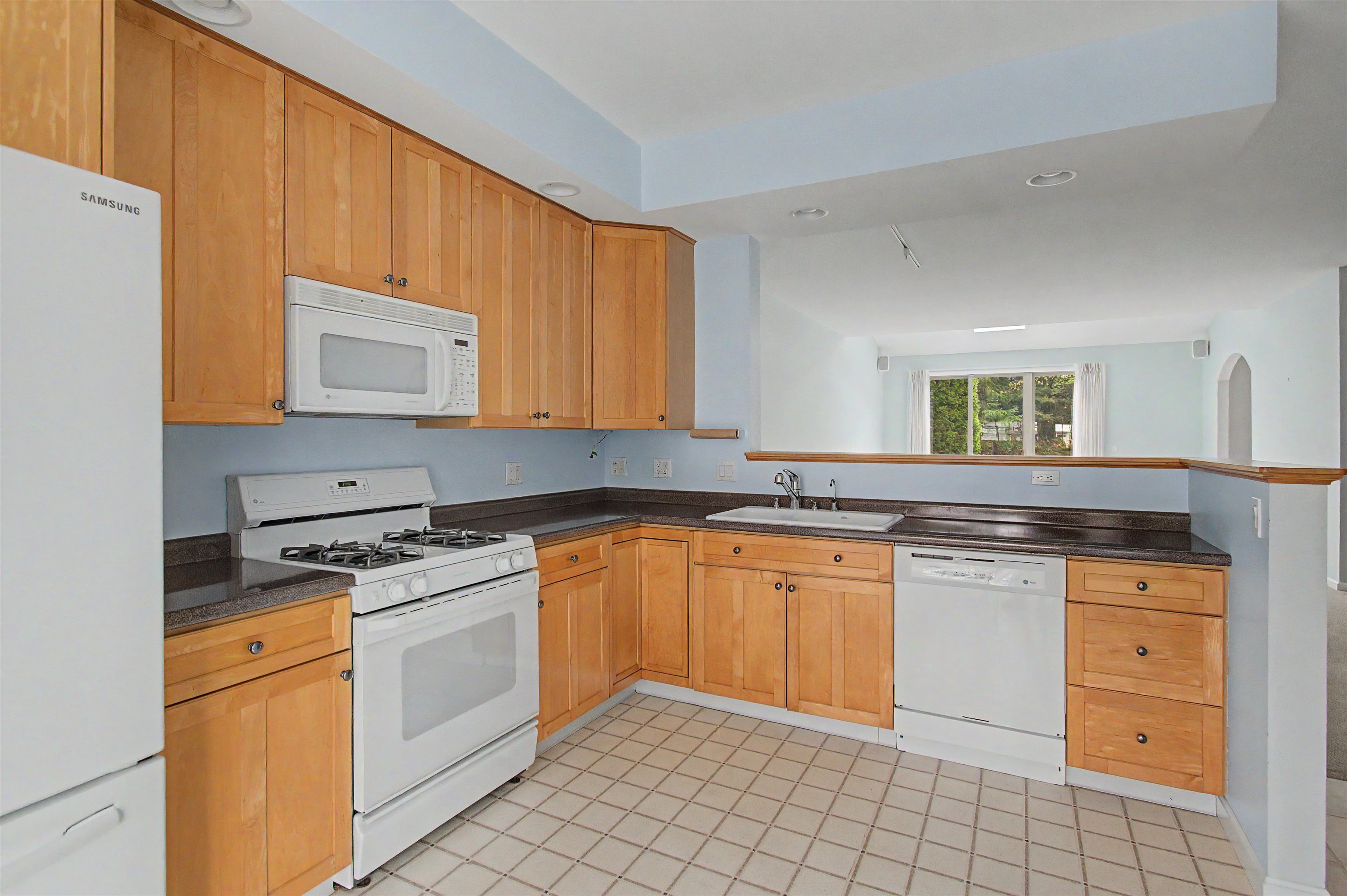 28 Forest Run Road, Unit 28 Williston, VT 05495 - Photo 17 of 56