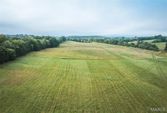 $1,483,200 | 10090 Highway Tt Falcon Mo 65470, Falcon, MO 65470