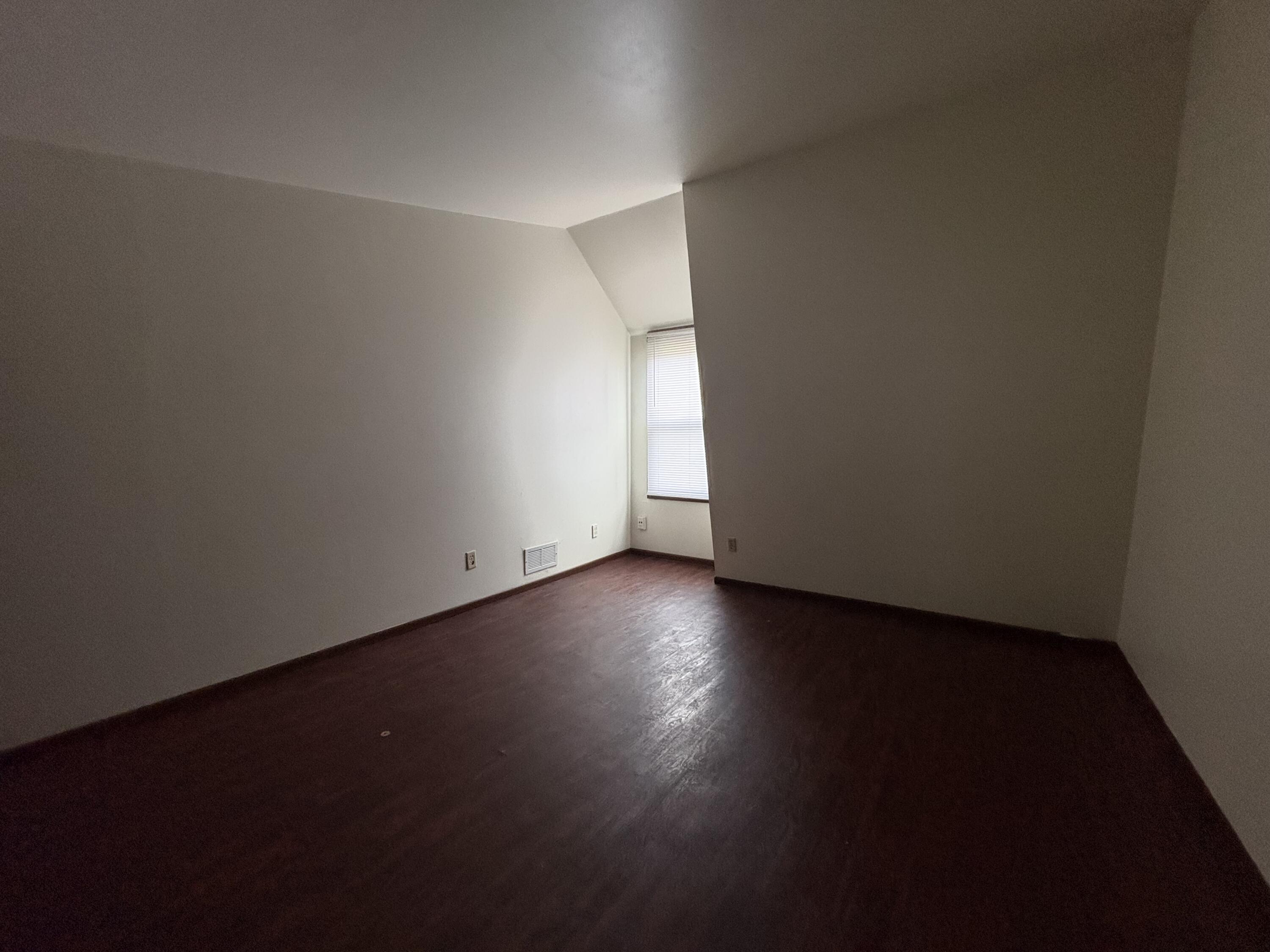 8931 North Swan Road, Unit B Milwaukee, WI 53224 - Photo 9 of 10 IMG_2897