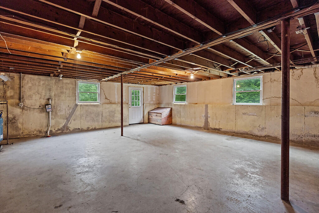 329 Reed Road Windsor, ME 04363 - Photo 39 of 67 22_BP5A0204_DxO_mls