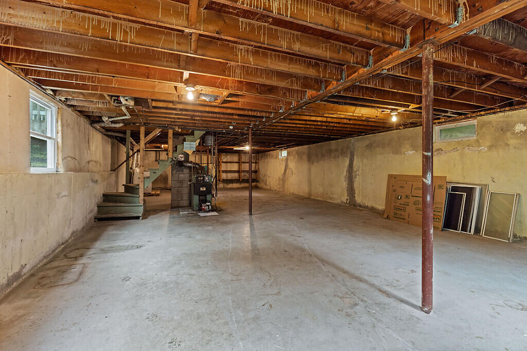 329 Reed Road Windsor, ME 04363 - Photo 40 of 67 18_BP5A0192_DxO_mls