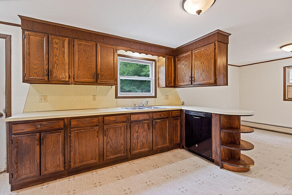 329 Reed Road Windsor, ME 04363 - Photo 9 of 67 48_BP5A0282_DxO_mls