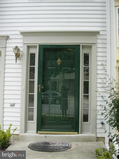 Exterior (Front)