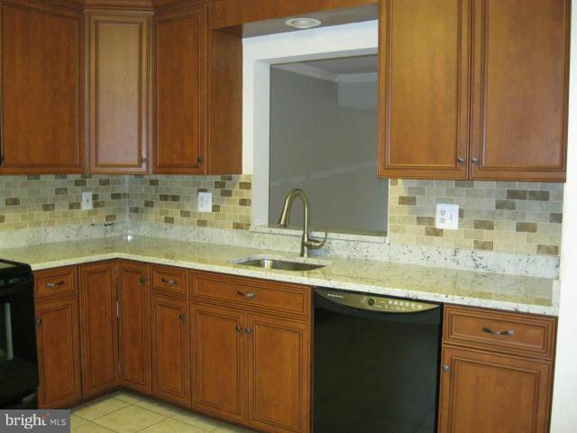 3006 Spice Bush Road Laurel, MD 20724 - Photo 11 of 22 Kitchen