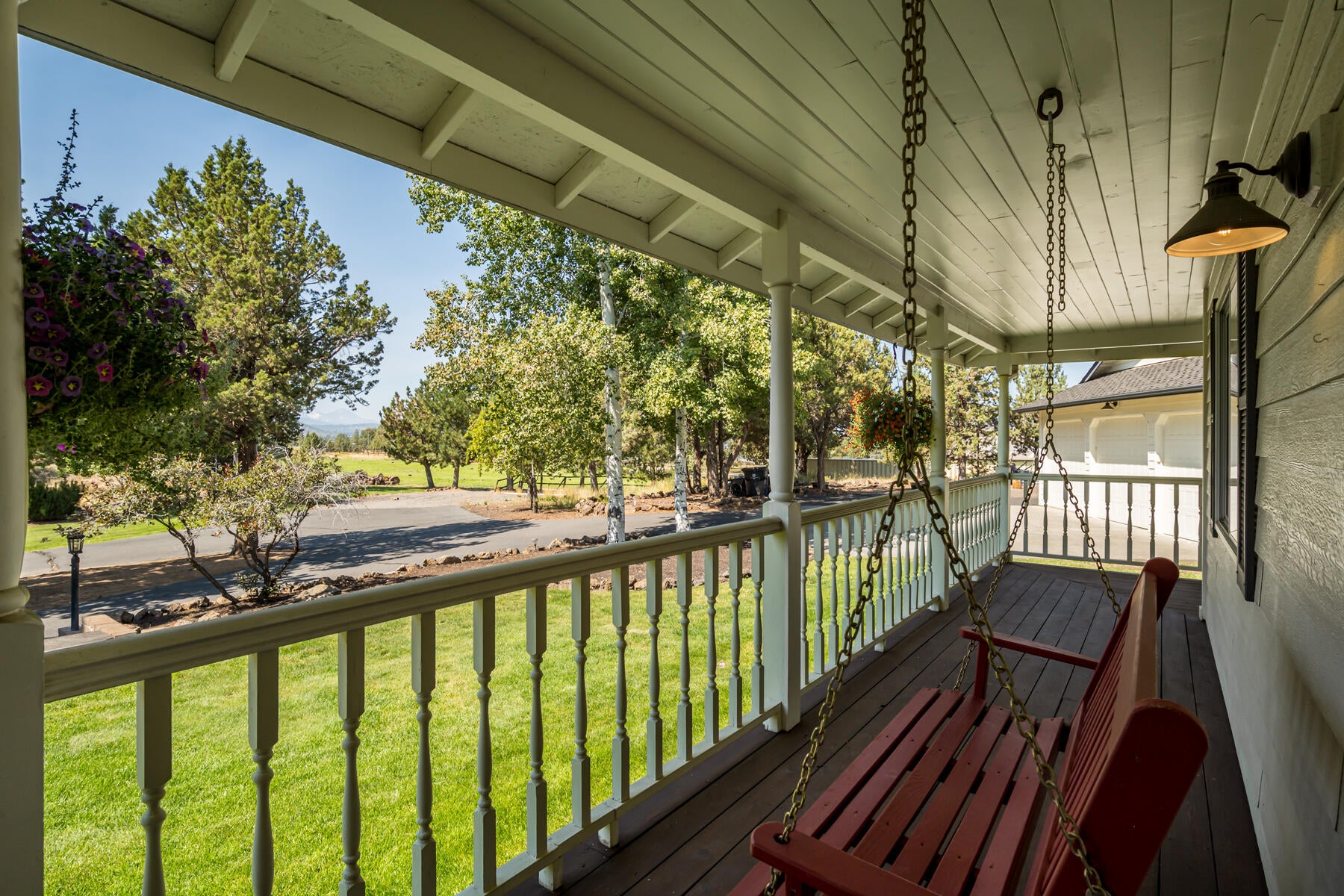 21936 Bear Creek Road Bend, OR 97701 - Photo 14 of 75 JH5_1103