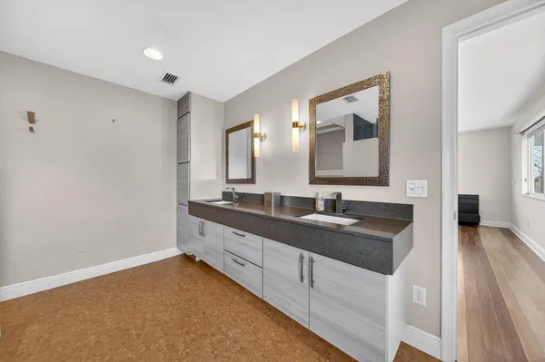 $1,295,000 | 3712 Mockingbird Hill, Jensen Beach, FL 34957