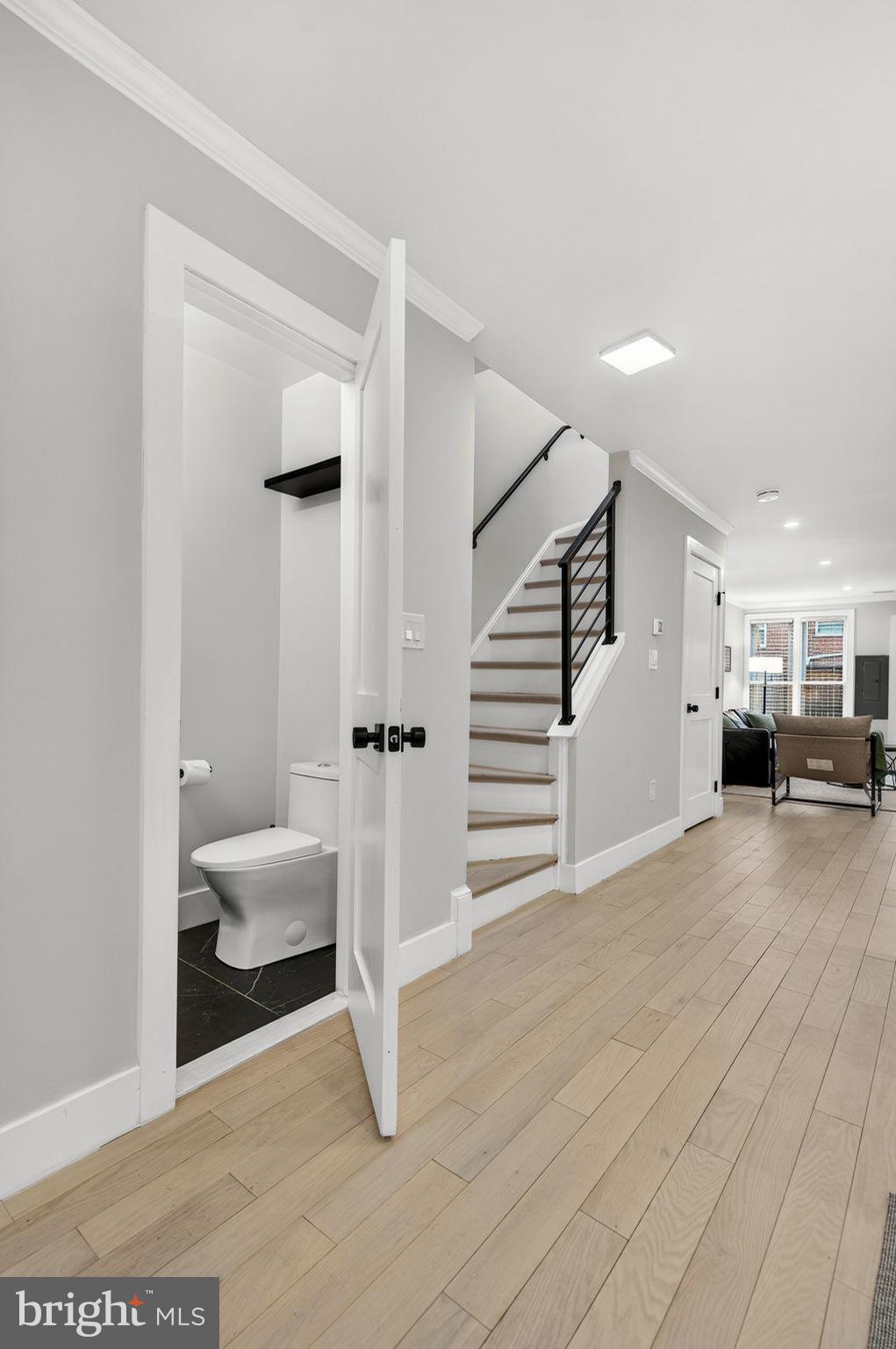 1409 South Capitol Street Southwest Washington, DC 20003 - Photo 15 of 31 Powder Room