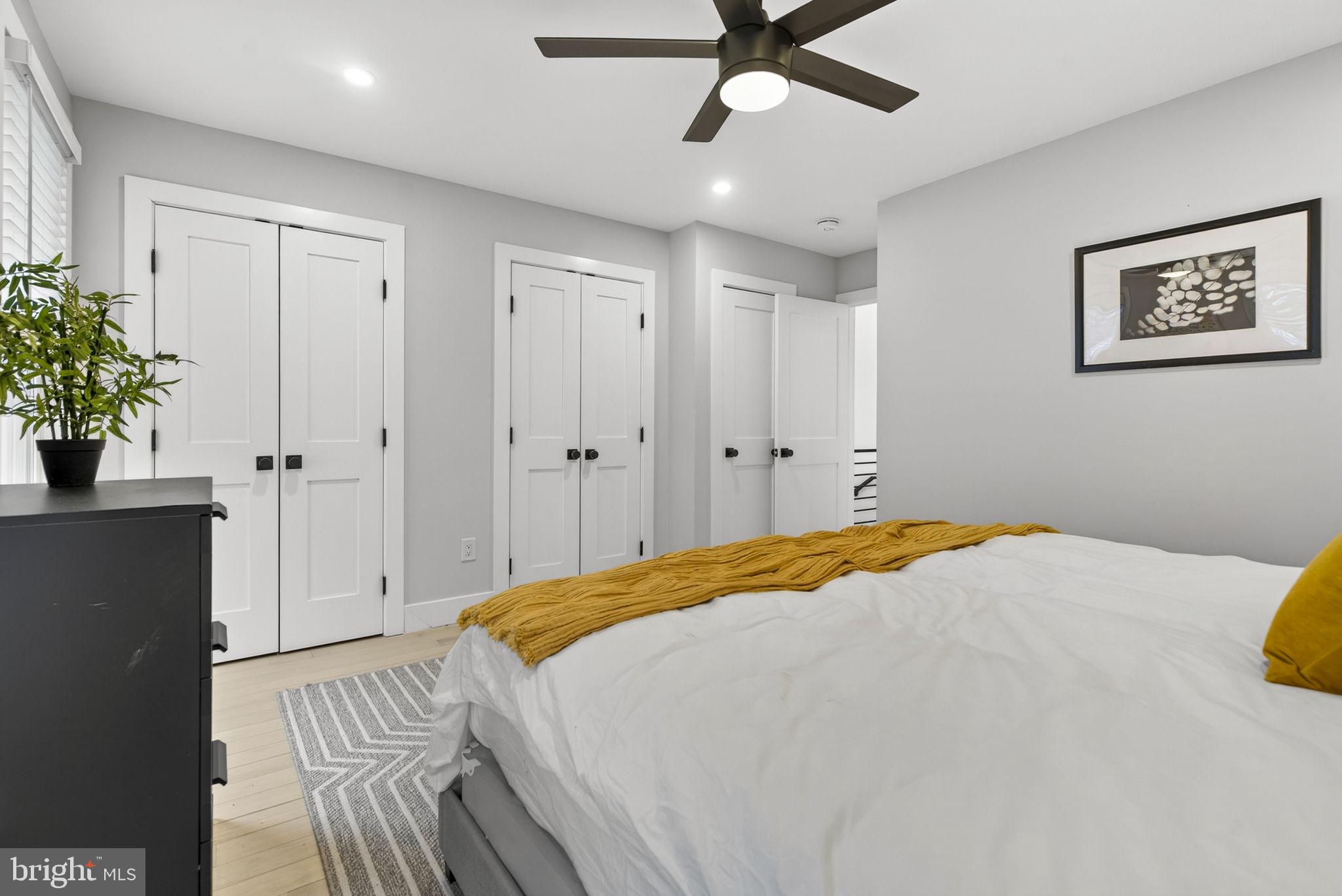 1409 South Capitol Street Southwest Washington, DC 20003 - Photo 19 of 31 Front Bedroom