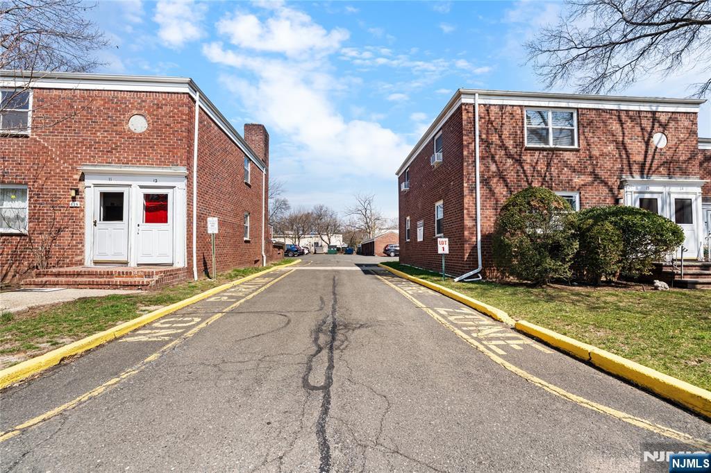 418 Esplanade, Unit 6 Maywood, NJ 07607 - Photo 21 of 22