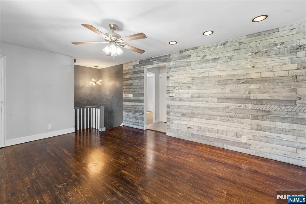 418 Esplanade, Unit 6 Maywood, NJ 07607 - Photo 3 of 22