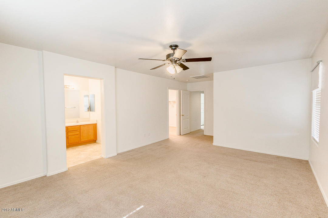 1332 South Loback Lane Gilbert, AZ 85296 - Photo 15 of 31 16-Loback