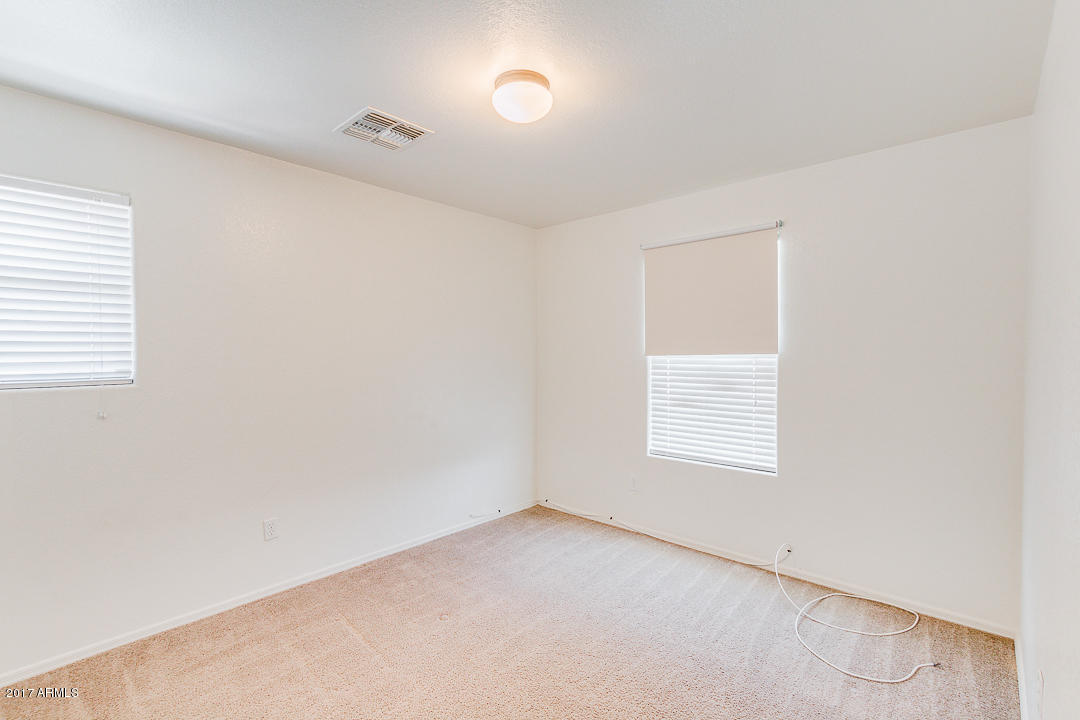 1332 South Loback Lane Gilbert, AZ 85296 - Photo 19 of 31 21-Loback