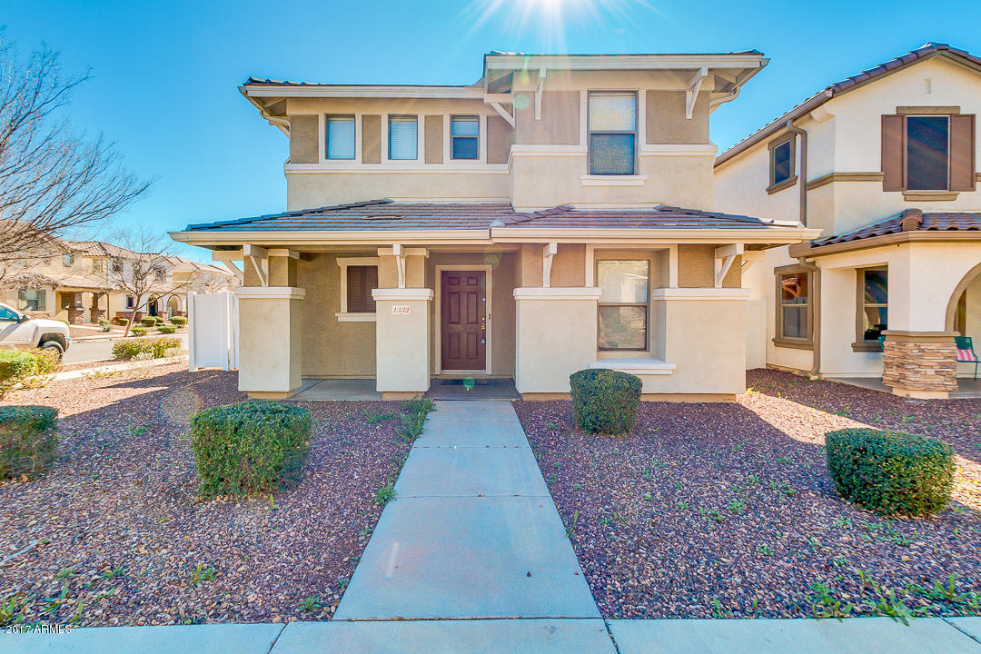 1332 South Loback Lane Gilbert, AZ 85296 - Photo 7 of 31 01-Loback