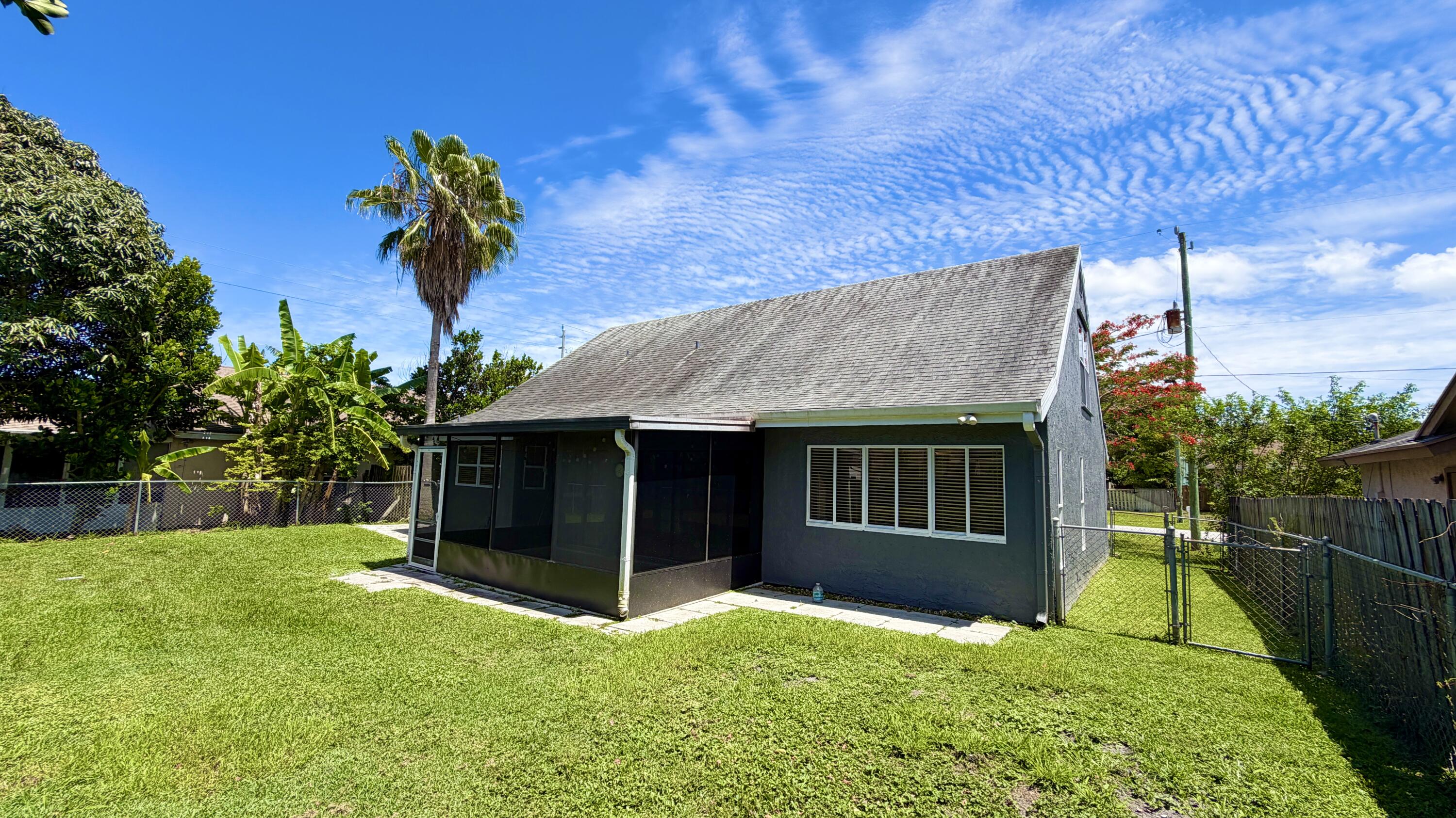 6048 Garrett Street Jupiter, FL 33458 - Photo 47 of 101 IMG_8899