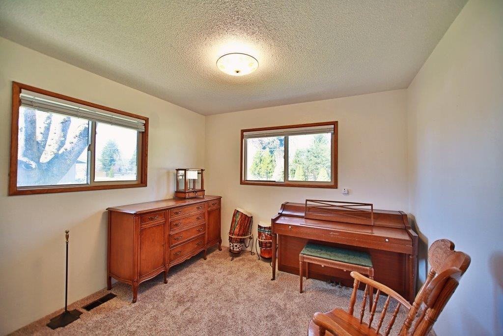 2301 Leonard Road Grants Pass, OR 97527 - Photo 4 of 32 Additional Photo