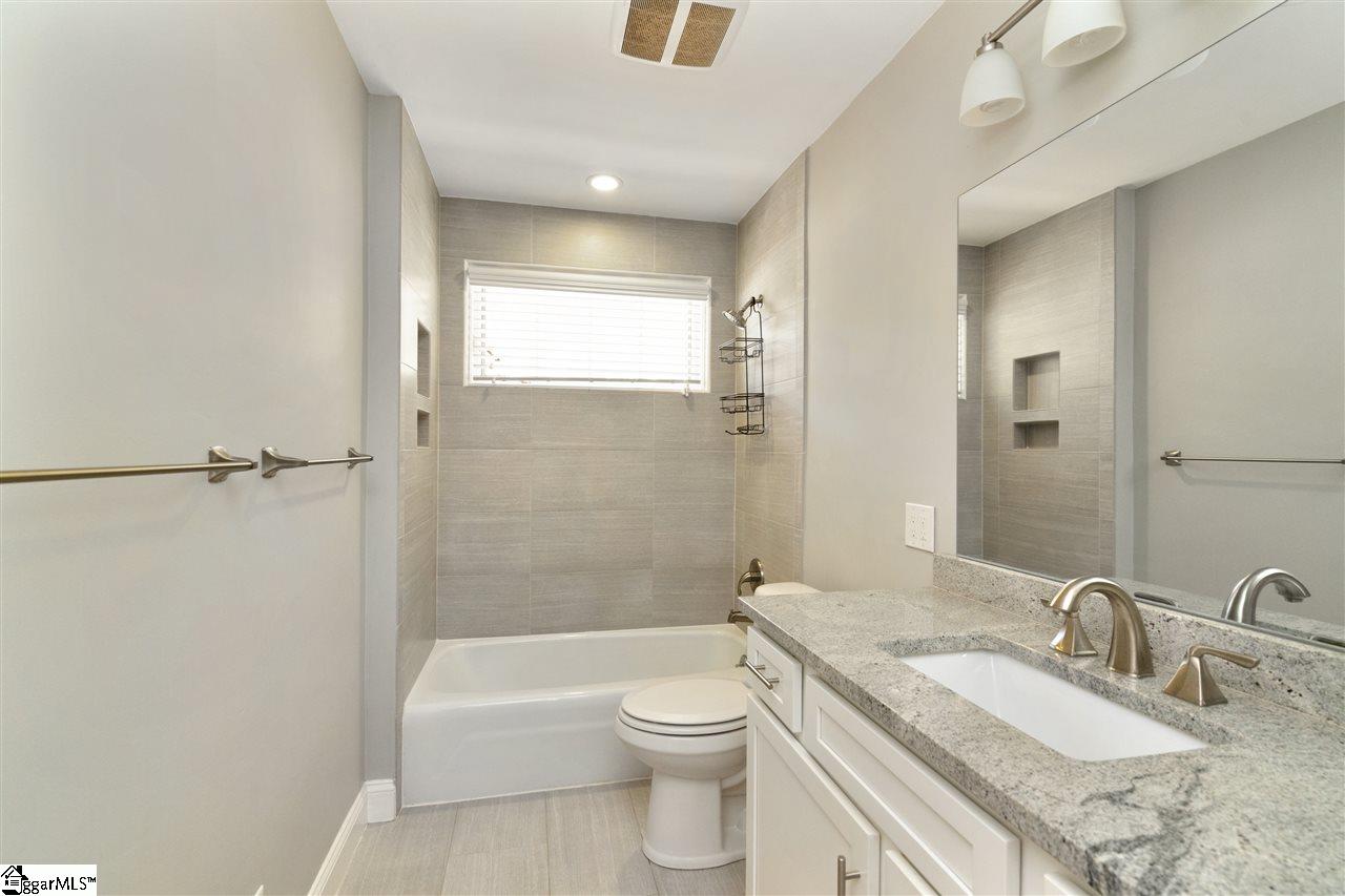 615 Parkins Mill Road Greenville, SC 29607 - Photo 13 of 23