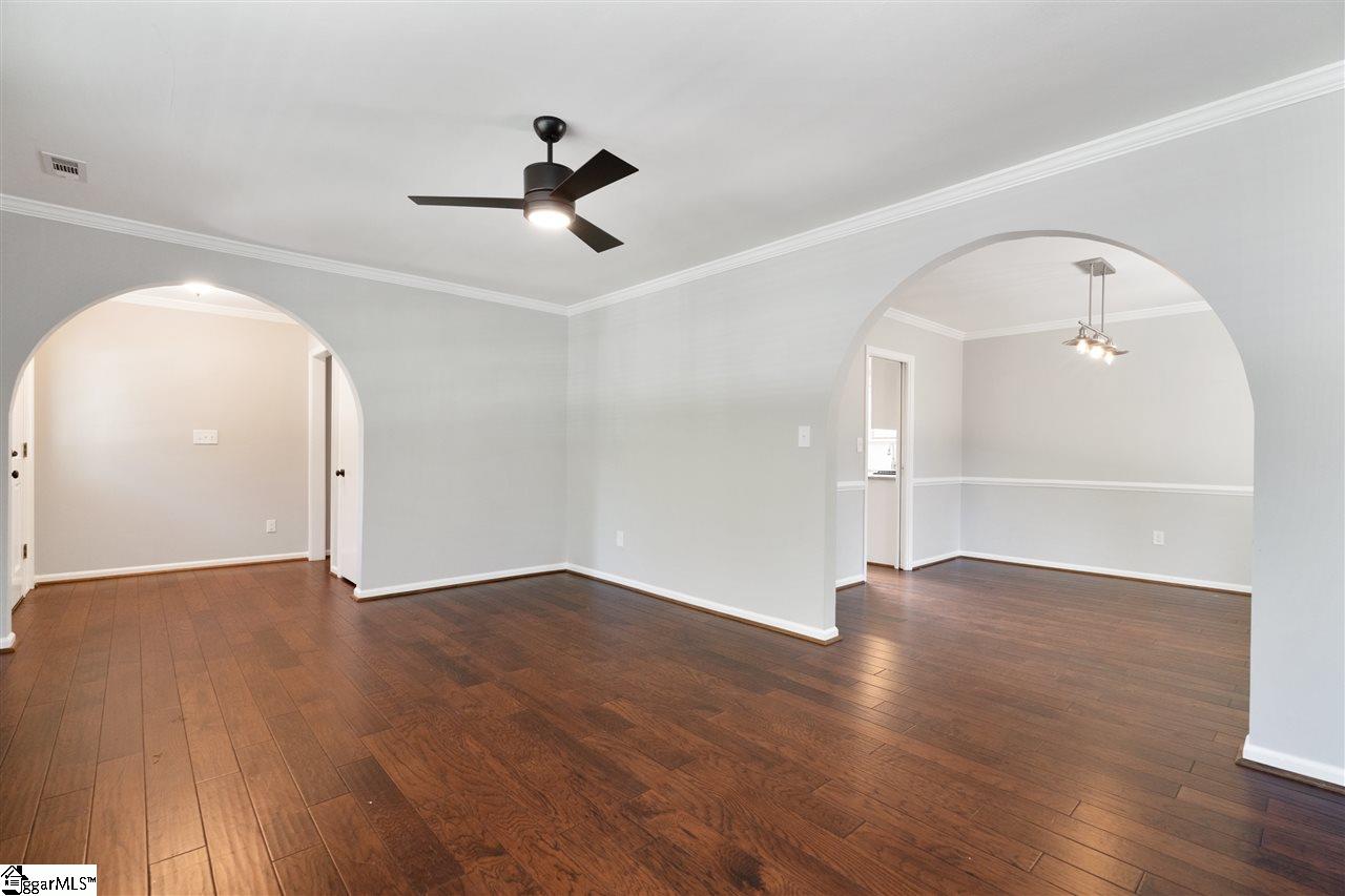 615 Parkins Mill Road Greenville, SC 29607 - Photo 8 of 23