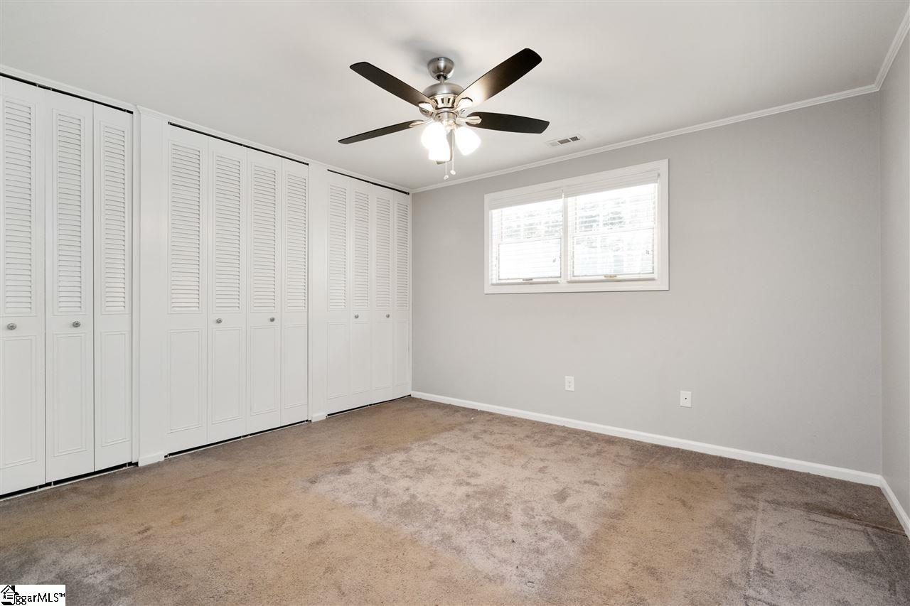 615 Parkins Mill Road Greenville, SC 29607 - Photo 10 of 23