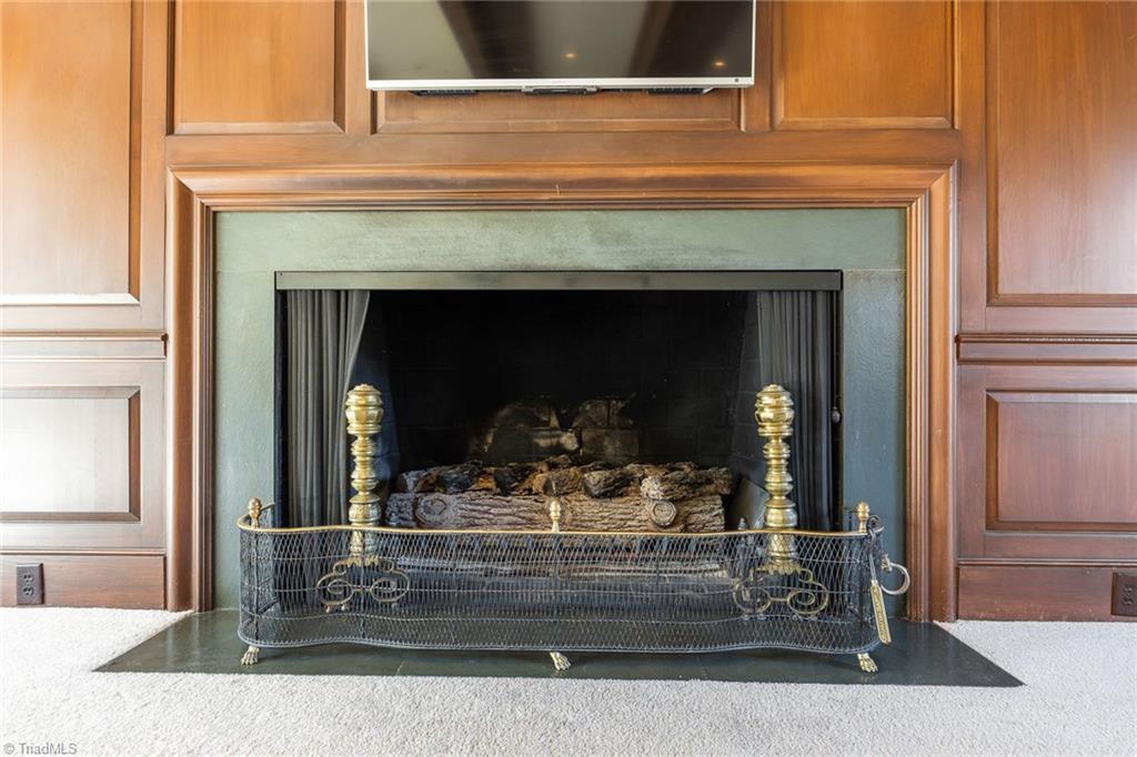 1312 Robinhood Road High Point, NC 27262 - Photo 14 of 34 Gallery Image 14