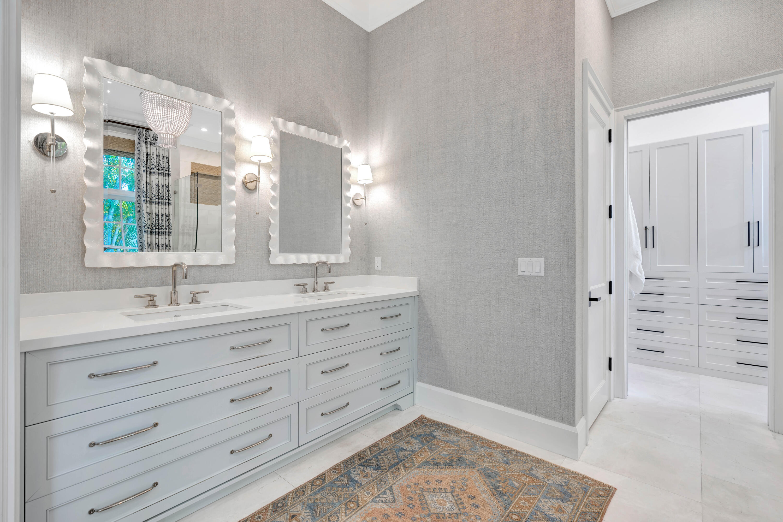 106 Micco Circle Jupiter, FL 33458 - Photo 20 of 49 Dual Vanities