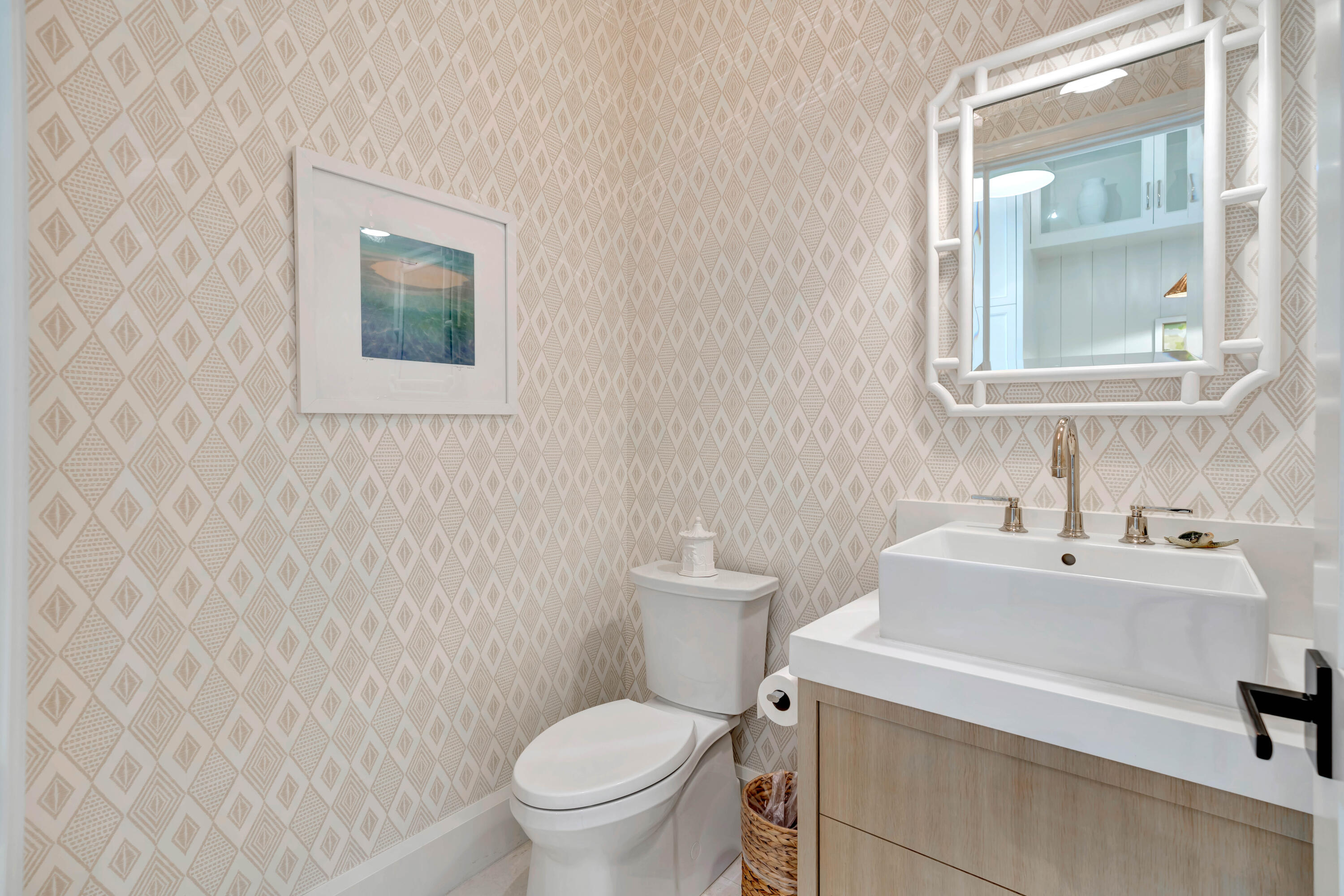 106 Micco Circle Jupiter, FL 33458 - Photo 27 of 49 Powder Room