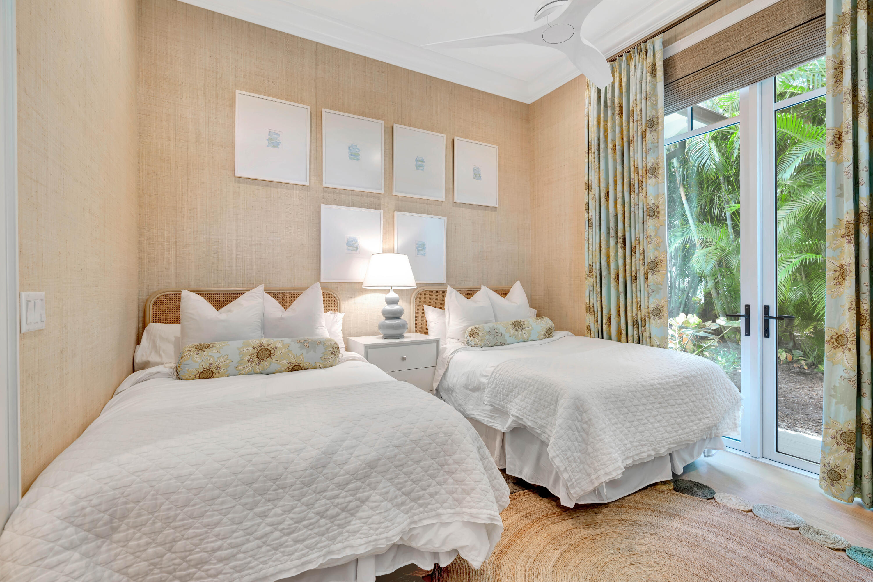 106 Micco Circle Jupiter, FL 33458 - Photo 33 of 49 Guest Suite 2