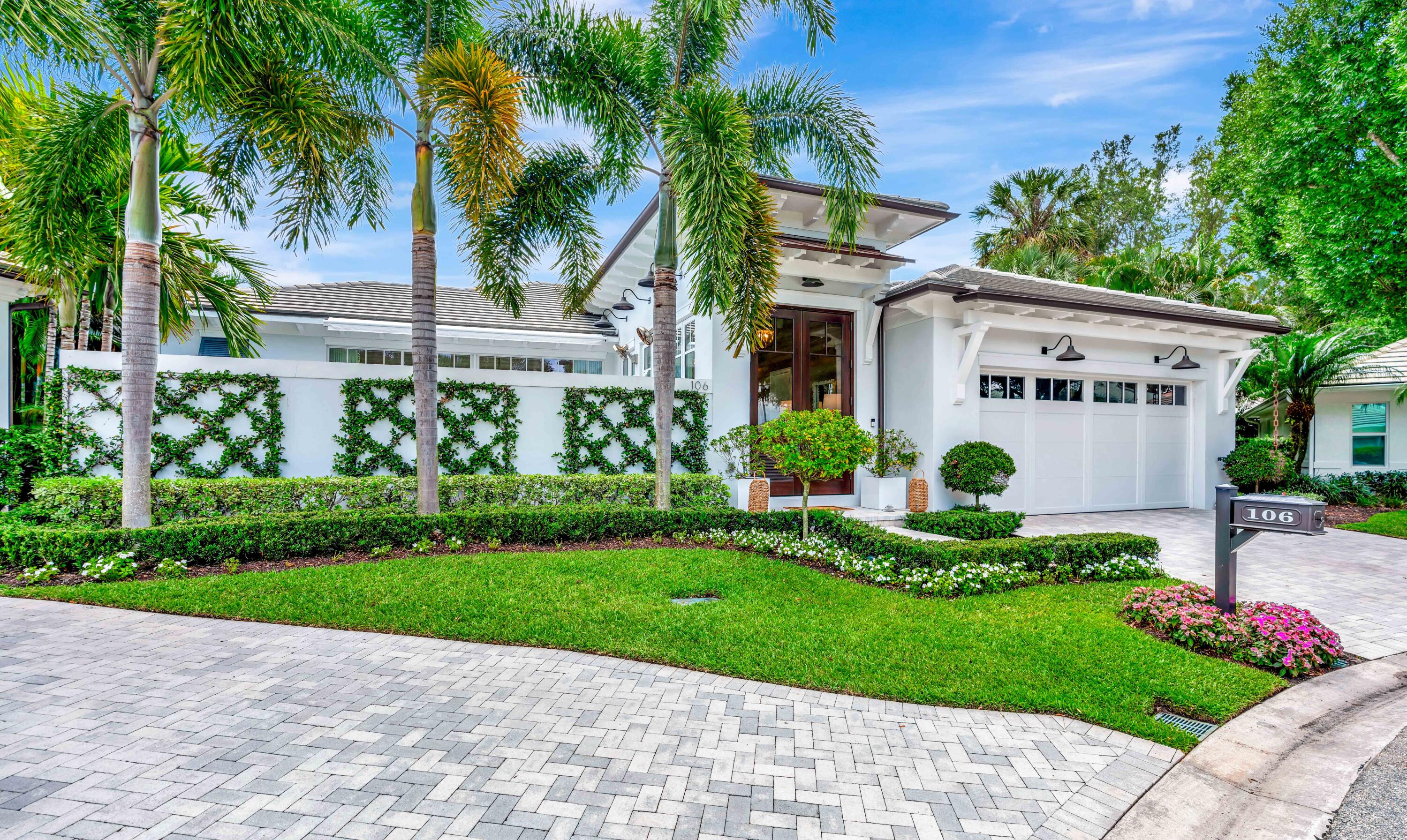 106 Micco Circle Jupiter, FL 33458 - Photo 47 of 49 Professional Landscaping