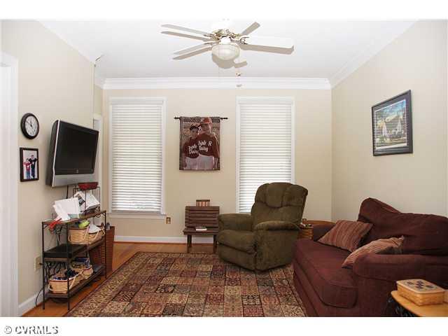 248 Bible Way Road Crewe, VA 23930 - Photo 2 of 12 Den/Family/Great Room