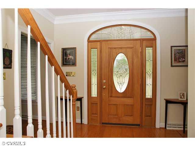 248 Bible Way Road Crewe, VA 23930 - Photo 5 of 12 Foyer