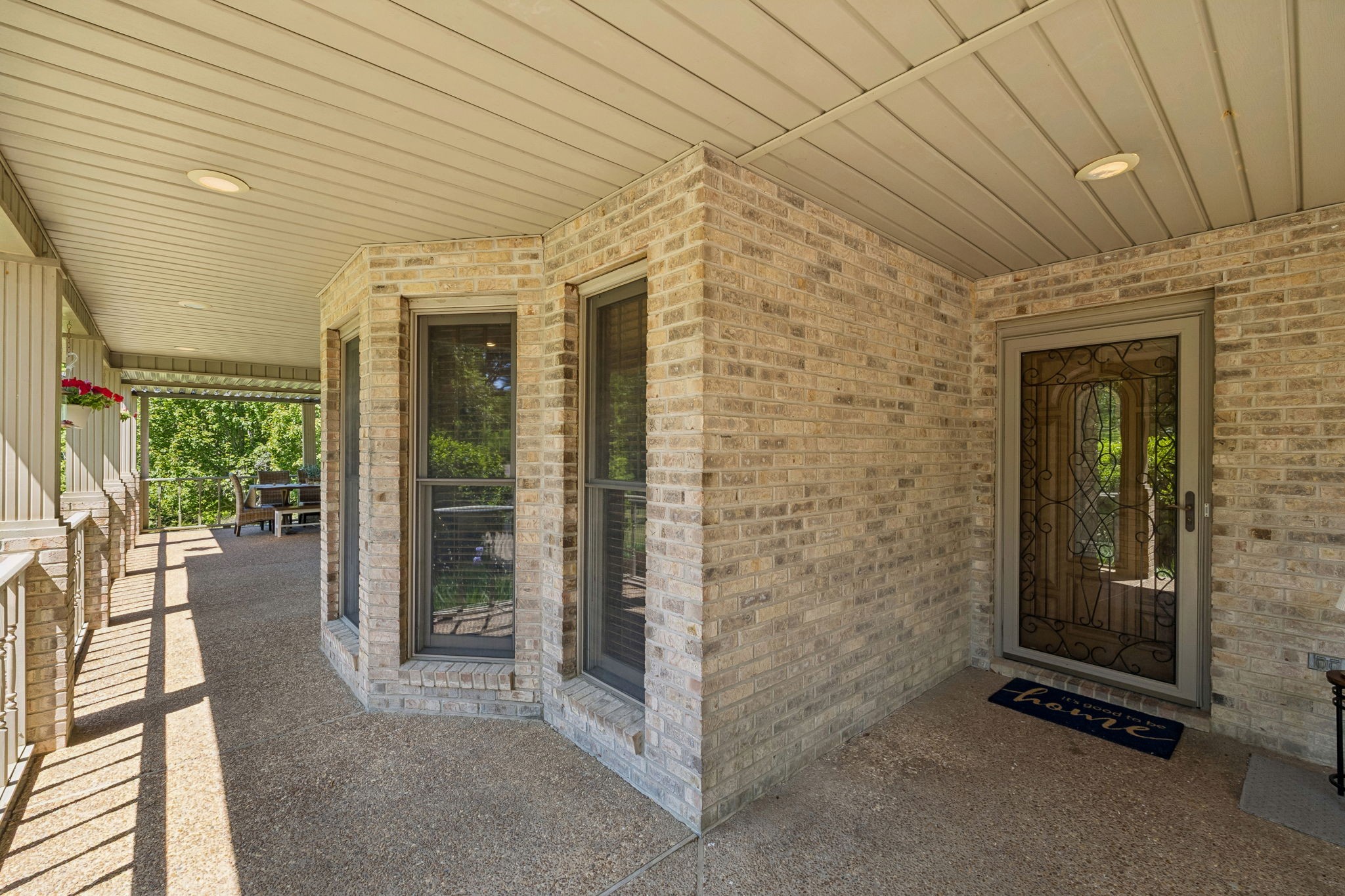 649 Attaway Road Clarksville, TN 37040 - Photo 4 of 52
