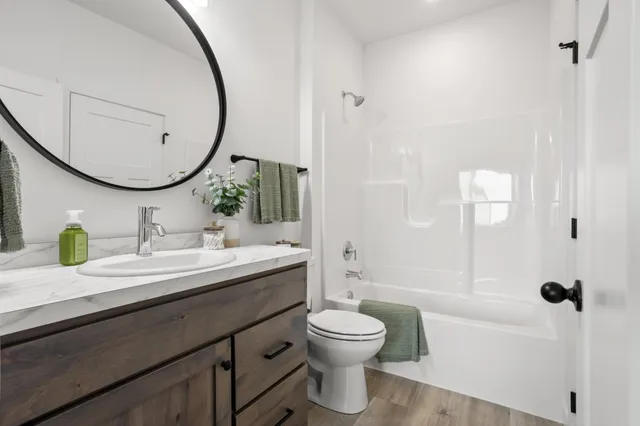 $375,000 | 2617 38th Avenue South, Moorhead, MN 56560