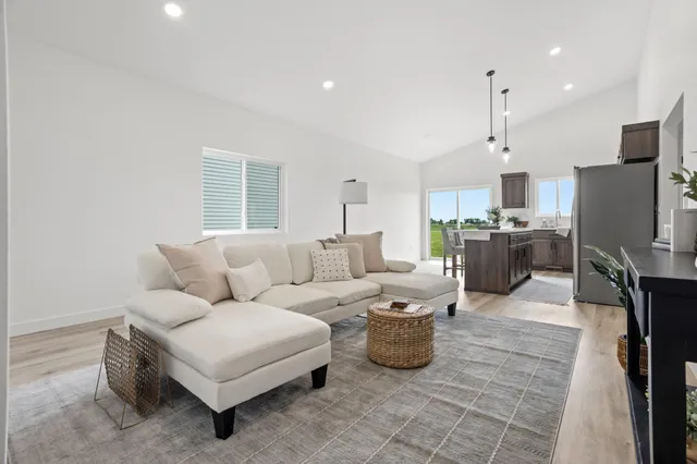 $375,000 | 2617 38th Avenue South, Moorhead, MN 56560