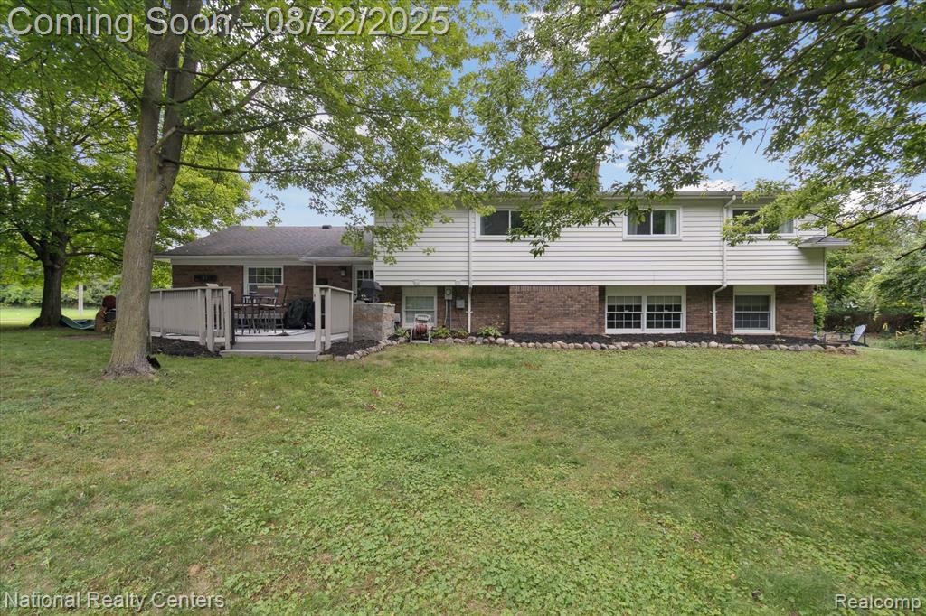 23965 Farmington Road Farmington, MI 48336 - Photo 47 of 52 Gallery Image 47