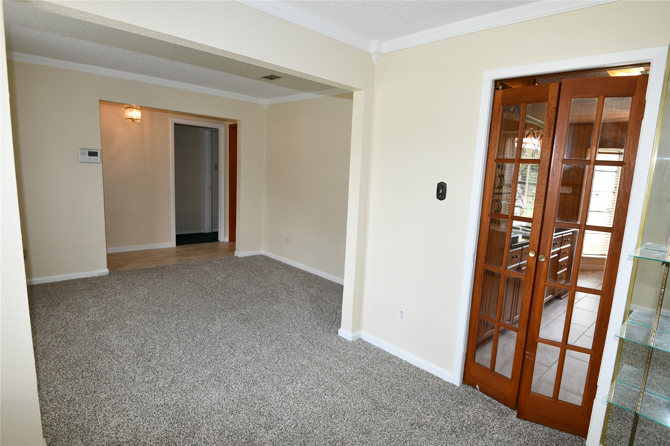 8518 Rinn Street Houston, TX 77078 - Photo 25 of 32 Formal Living and Dining