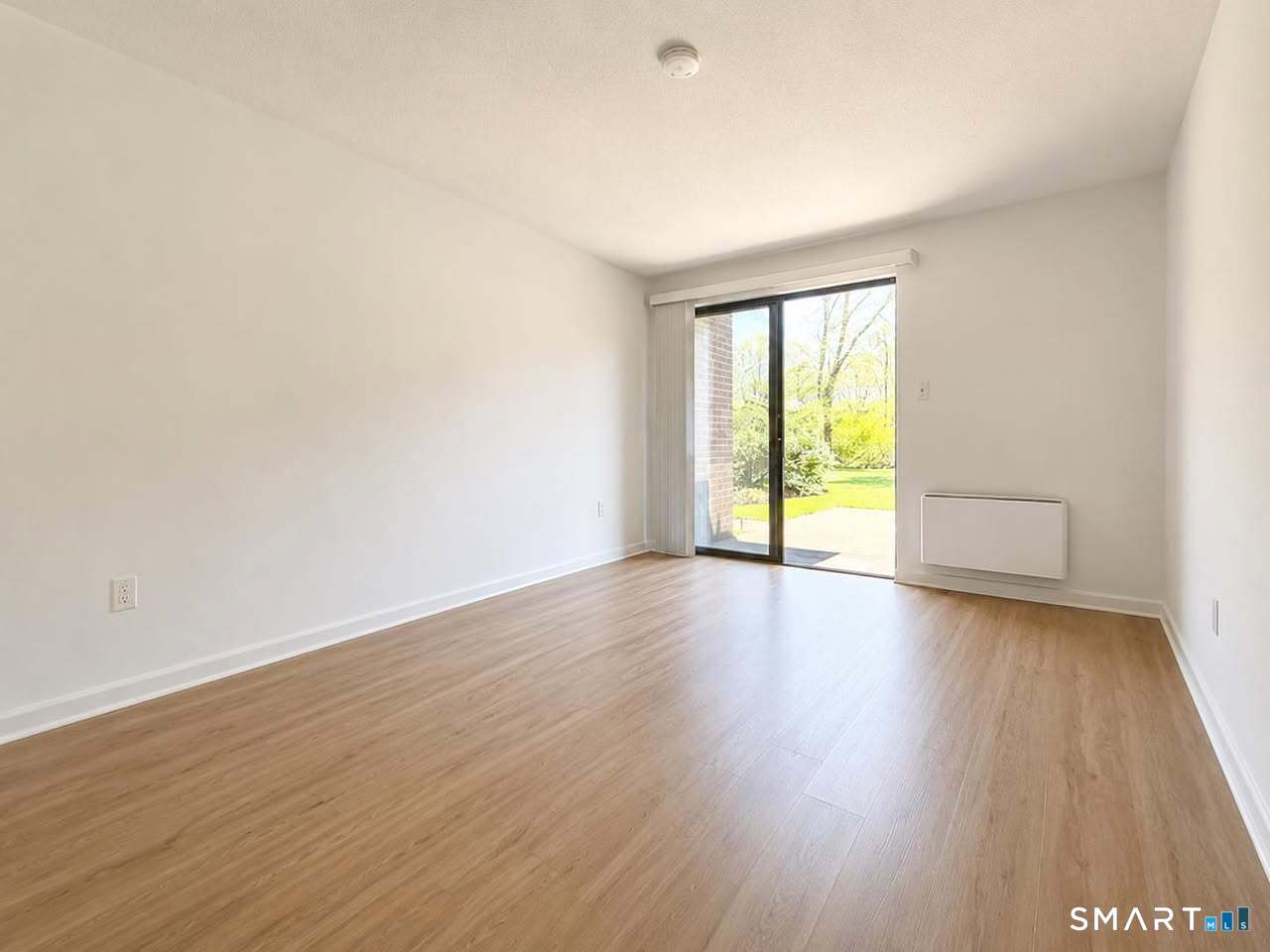 85 Wilton Crest Road, Unit 85 Wilton, CT 06897 - Photo 2 of 8