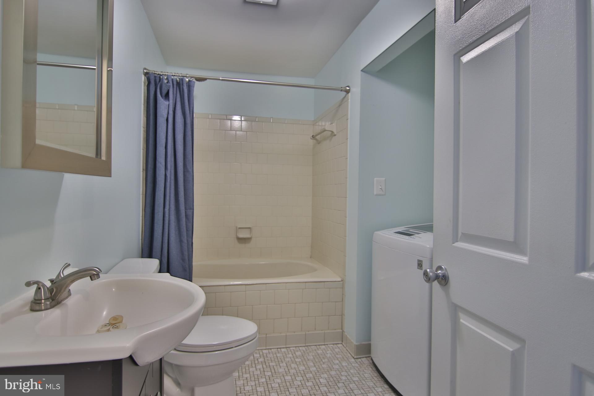 1708 Severn Road Severn, MD 21144 - Photo 29 of 33 Full Bath